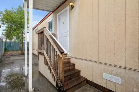 2130 Redwood Hwy #C15, Greenbrae, CA 94904