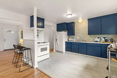 Kitchen - 650-656 E K St, Benicia, CA 94510 photo 4 of 4