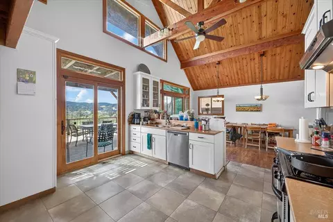 Kitchen - 23881 Walling Rd, Geyserville, CA 95441 photo 1 of 2