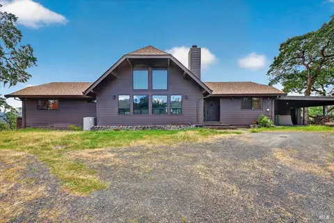 Exterior - 23881 Walling Rd, Geyserville, CA 95441 photo 2 of 13