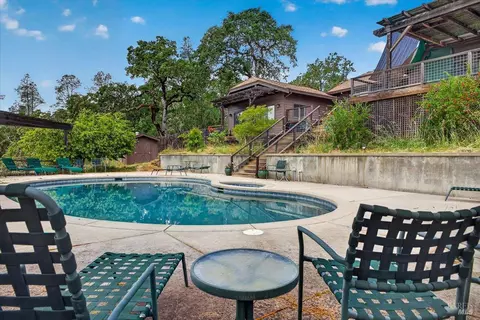 Exterior - 23881 Walling Rd, Geyserville, CA 95441 photo 11 of 13