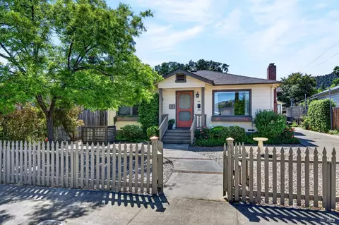 441 N Jefferson St, Cloverdale, CA 95425