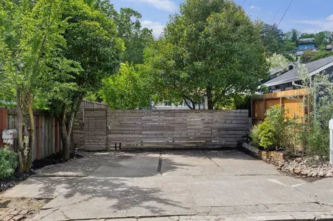Exterior - 77 Willow Ave, Fairfax, CA 94930 photo 10 of 12