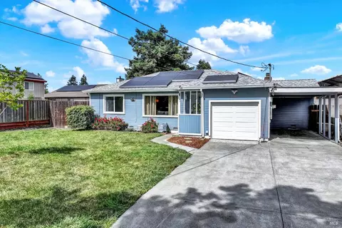 439 Hamilton Dr, Fairfield, CA 94533