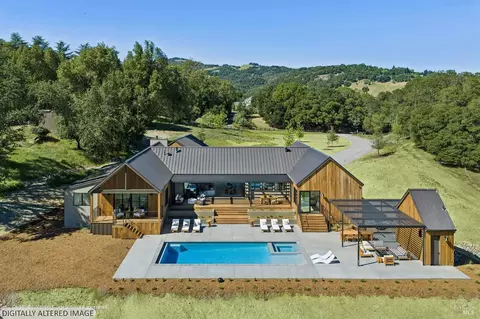 3022 White Alder, Sonoma, CA 95476