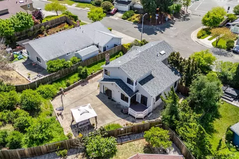 View/Area - 391 Valley Oak Ln, Vallejo, CA 94591 photo 3 of 6