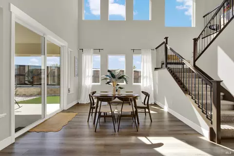 1501 Nightfall Ln, Fairfield, CA 94533