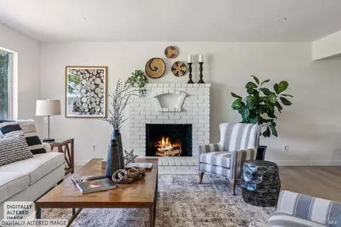 2295 Francisco Ave #1, Santa Rosa, CA 95403