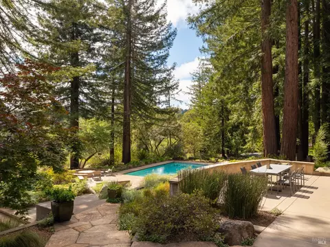 Exterior - 15570 Bittner Rd, Occidental, CA 95465 photo 7 of 18