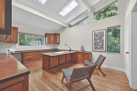 Kitchen - 1017 Westside Rd, Healdsburg, CA 95448 photo 5 of 5