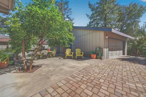 Exterior - 1017 Westside Rd, Healdsburg, CA 95448 photo 13 of 13