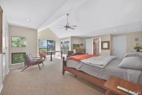 Bedroom - 1017 Westside Rd, Healdsburg, CA 95448 photo 1 of 7