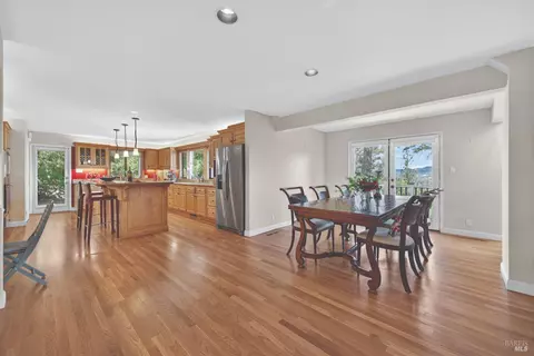 Dining - 1017 Westside Rd, Healdsburg, CA 95448 photo 1 of 1