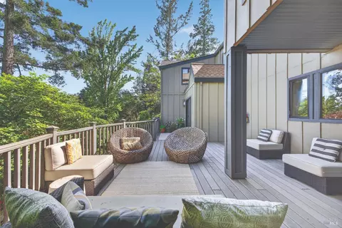 Exterior - 1017 Westside Rd, Healdsburg, CA 95448 photo 3 of 13