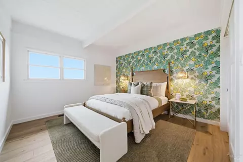 Bedroom - 439 Molino Ave, Mill Valley, CA 94941 photo 5 of 15