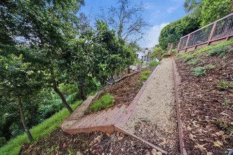 Exterior - 439 Molino Ave, Mill Valley, CA 94941 photo 32 of 35