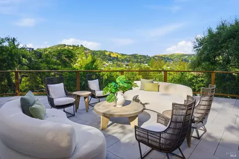 Exterior - 439 Molino Ave, Mill Valley, CA 94941 photo 18 of 35