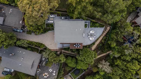 View/Area - 439 Molino Ave, Mill Valley, CA 94941 photo 3 of 4