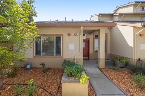 Exterior - 455 Sequoia Ln, Sebastopol, CA 95472 photo 7 of 14