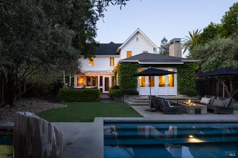 1331 Stockton St, Saint Helena, CA 94574