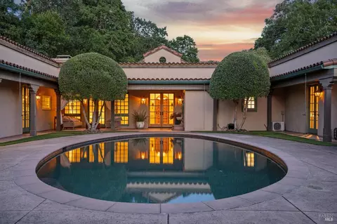 13230 Arnold Dr, Glen Ellen, CA 95442