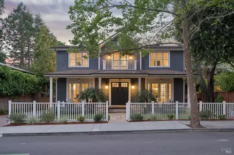 124 Sycamore Ave, Mill Valley, CA 94941