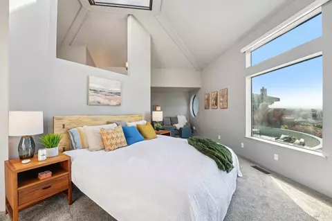 Bedroom - 141 Cypress Loop, Bodega Bay, CA 94923 photo 8 of 8