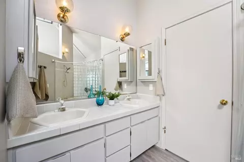 Bath - 141 Cypress Loop, Bodega Bay, CA 94923 photo 3 of 5