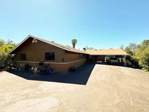 4400 Lake Ridge Dr, Ukiah, CA 95482