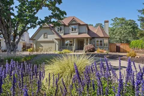 218 Grove St, Windsor, CA 95492
