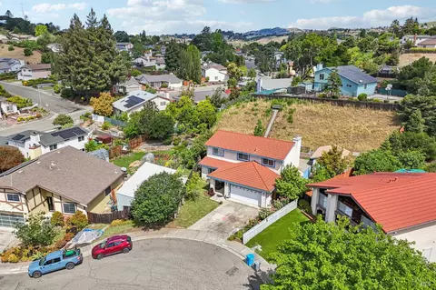 View/Area - 172 Easson Ct, Vallejo, CA 94591 photo 12 of 13