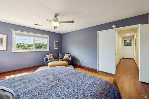 Bedroom - 172 Easson Ct, Vallejo, CA 94591 photo 10 of 10