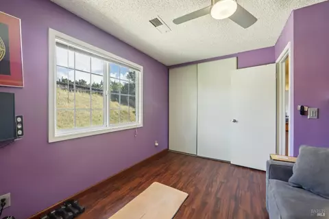Bedroom - 172 Easson Ct, Vallejo, CA 94591 photo 3 of 10
