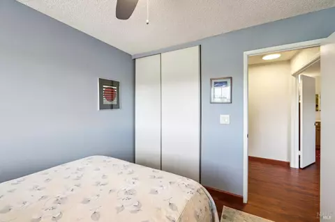 Bedroom - 172 Easson Ct, Vallejo, CA 94591 photo 5 of 10