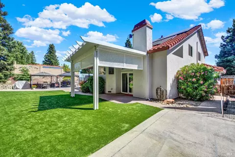 Exterior - 573 Rambleton Dr, Vacaville, CA 95688 photo 10 of 19