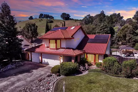 View/Area - 573 Rambleton Dr, Vacaville, CA 95688 photo 8 of 8