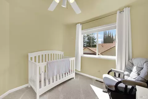 Bedroom - 573 Rambleton Dr, Vacaville, CA 95688 photo 4 of 10