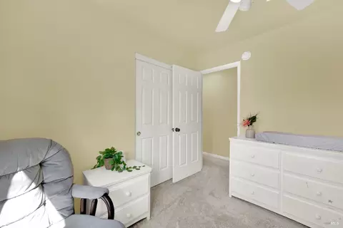 Bedroom - 573 Rambleton Dr, Vacaville, CA 95688 photo 6 of 10