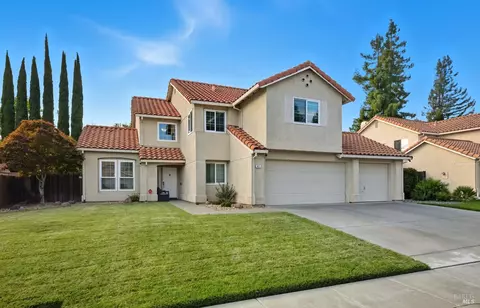 927 Arbor Oaks Dr, Vacaville, CA 95687