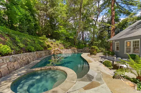 Exterior - 22 Chestnut Ave, Ross, CA 94957 photo 9 of 28