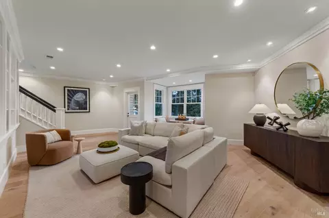 Living - 22 Chestnut Ave, Ross, CA 94957 photo 10 of 11