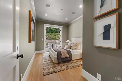 Bedroom - 22 Chestnut Ave, Ross, CA 94957 photo 3 of 11