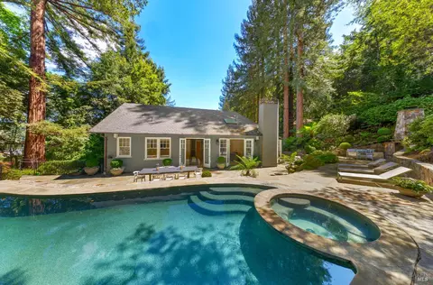 Exterior - 22 Chestnut Ave, Ross, CA 94957 photo 2 of 28
