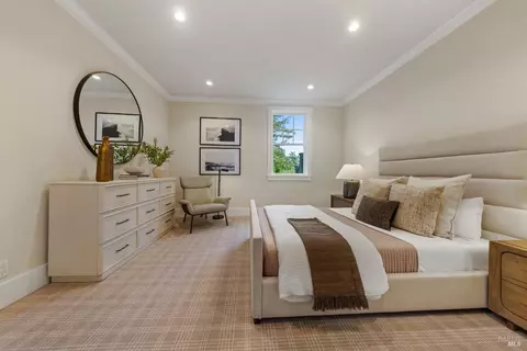 Bedroom - 22 Chestnut Ave, Ross, CA 94957 photo 6 of 11