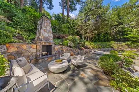 Exterior - 22 Chestnut Ave, Ross, CA 94957 photo 15 of 28