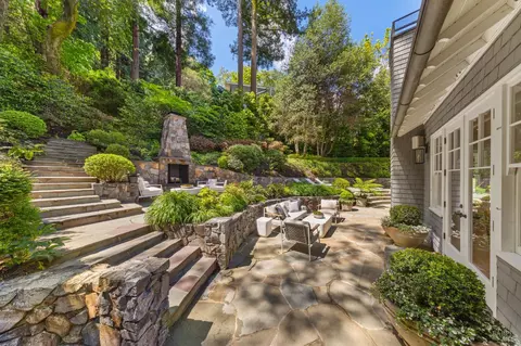 Exterior - 22 Chestnut Ave, Ross, CA 94957 photo 11 of 28
