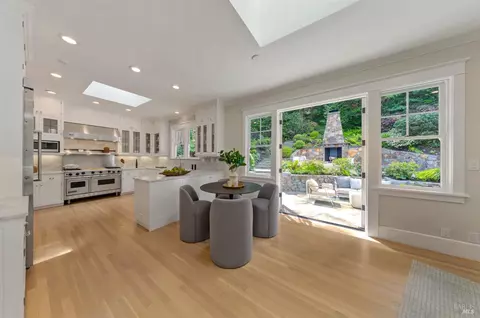 Kitchen - 22 Chestnut Ave, Ross, CA 94957 photo 1 of 7