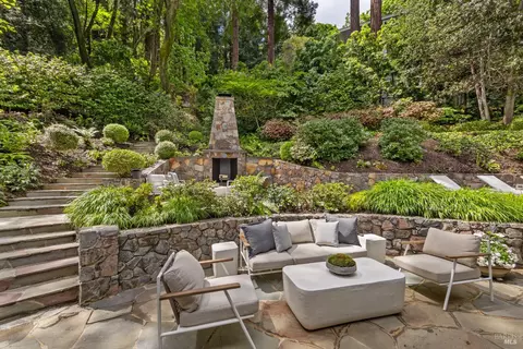 Exterior - 22 Chestnut Ave, Ross, CA 94957 photo 12 of 28