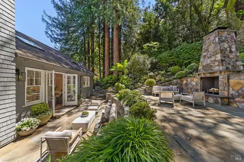 Exterior - 22 Chestnut Ave, Ross, CA 94957 photo 13 of 28
