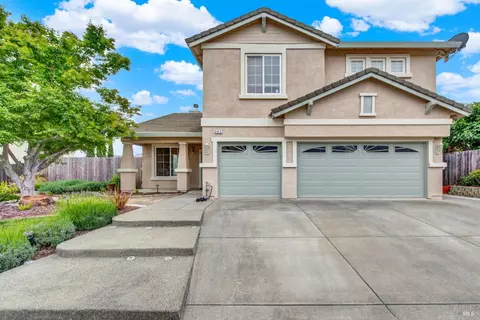 943 Fallsgrove Way, Vacaville, CA 95687